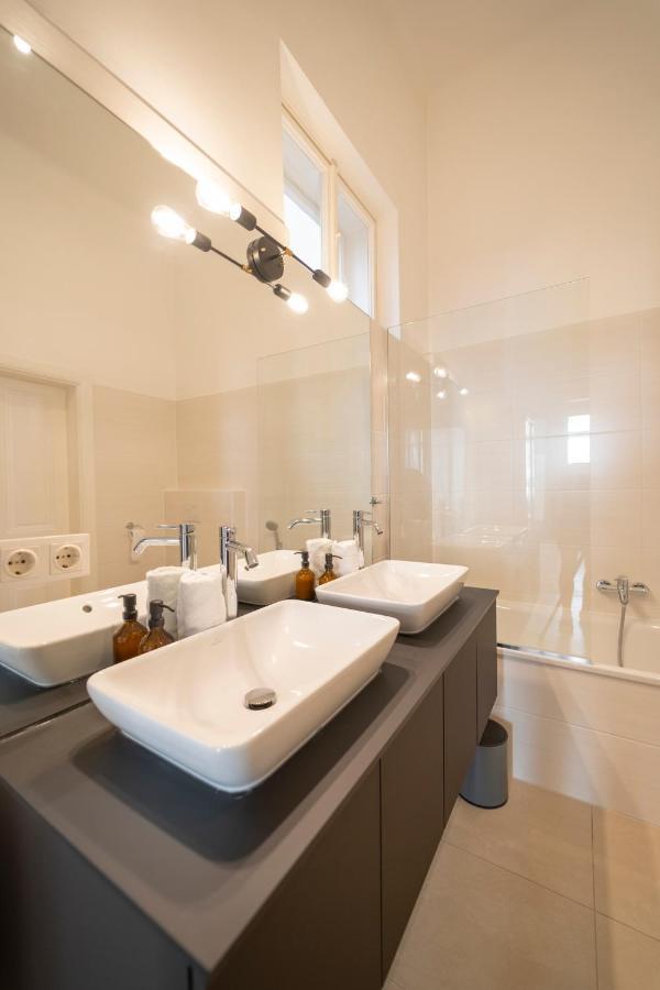 Josef'S Home I Premium Suite I Quiet & Central ウィーン エクステリア 写真